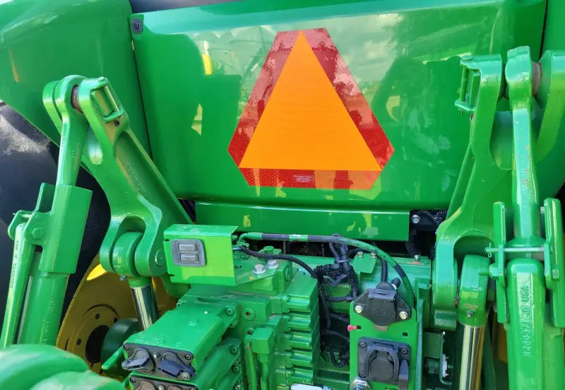 2013 John Deere 8260R photo 23