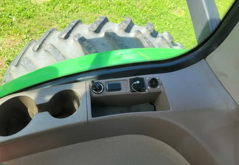 2013 John Deere 8260R photo 51