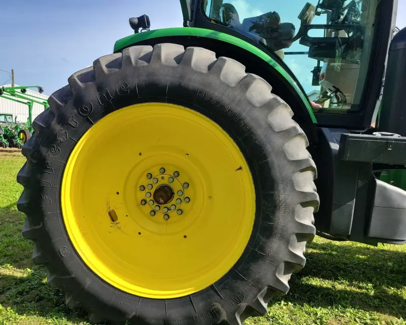 2013 John Deere 8260R photo 80
