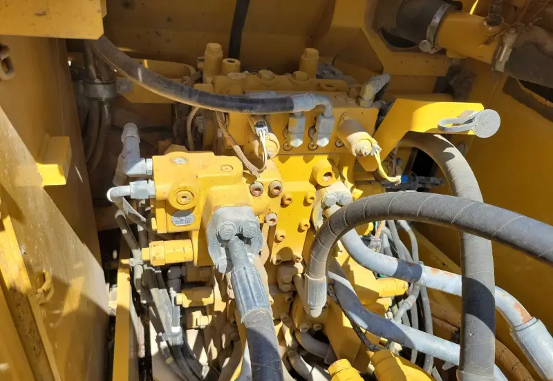 2015 Caterpillar 323FL photo 65