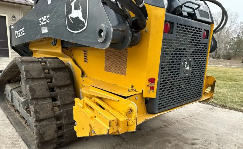 2021 John Deere 325G photo 33