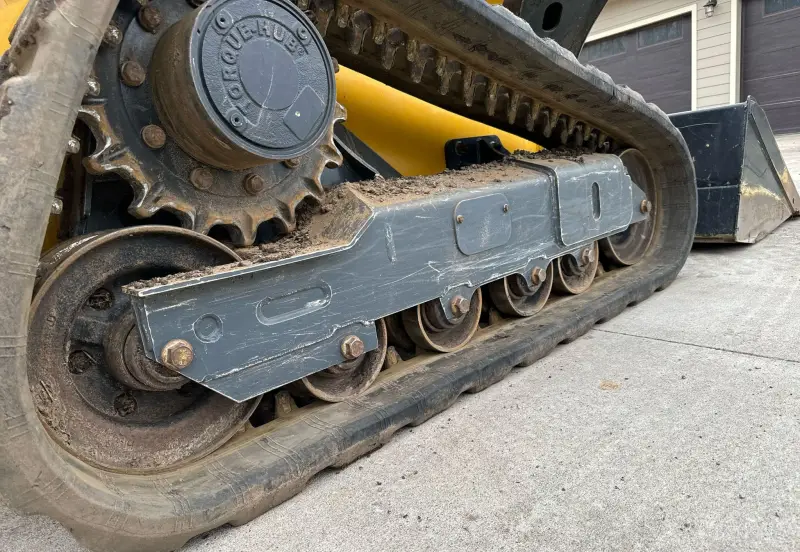2021 John Deere 325G photo 42