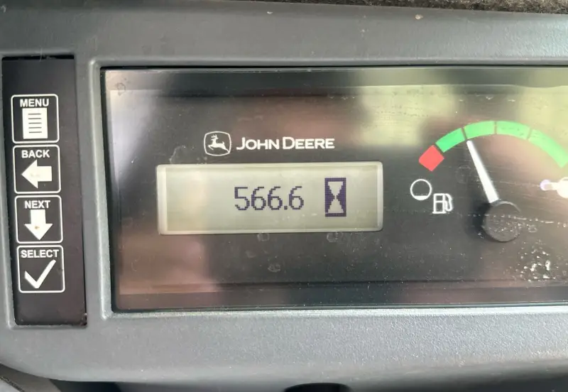 2021 John Deere 325G photo 30