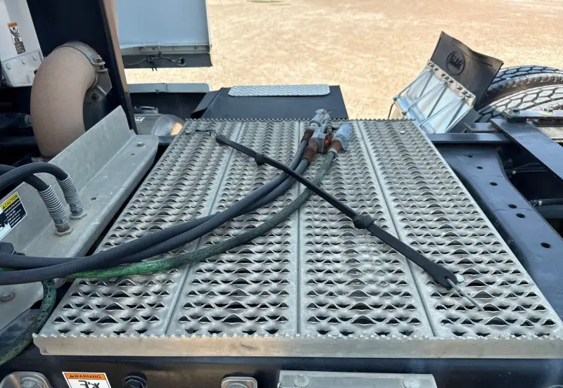 2015 Peterbilt 579 photo 23