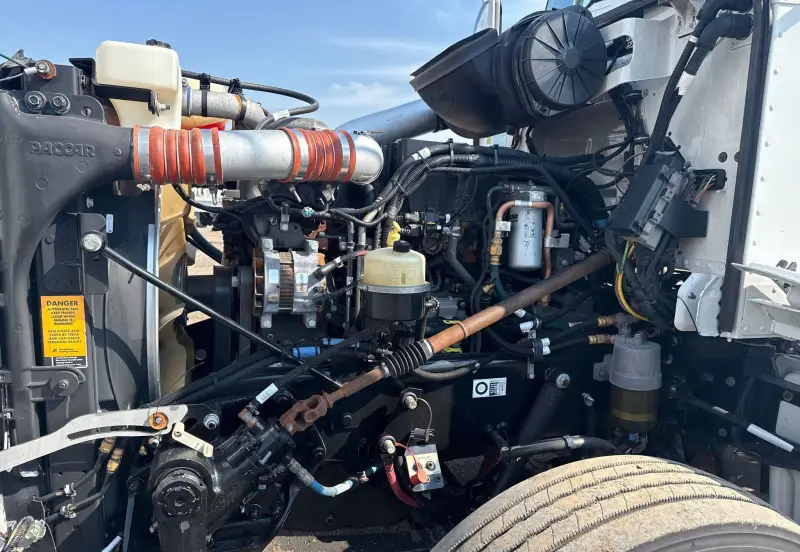 2011 Peterbilt 386 photo 65