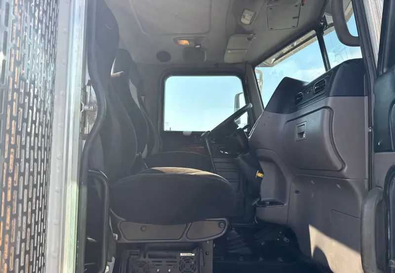 2011 Peterbilt 386 photo 60