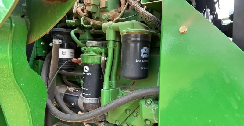 2013 John Deere 6115D photo 58