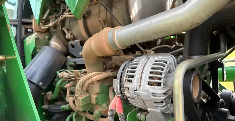 2013 John Deere 6115D photo 59