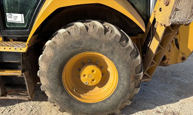 2015 Caterpillar 420F2 IT photo 124