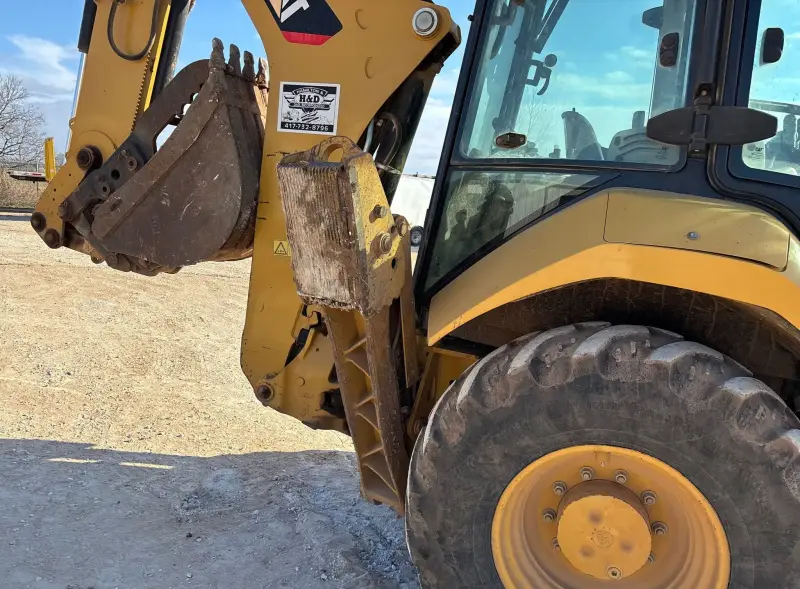 2015 Caterpillar 420F2 IT photo 30
