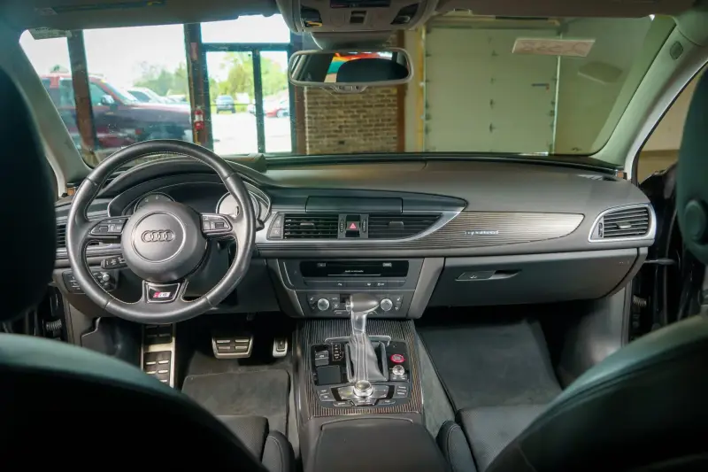 2015 Audi S6 Quattro photo 14