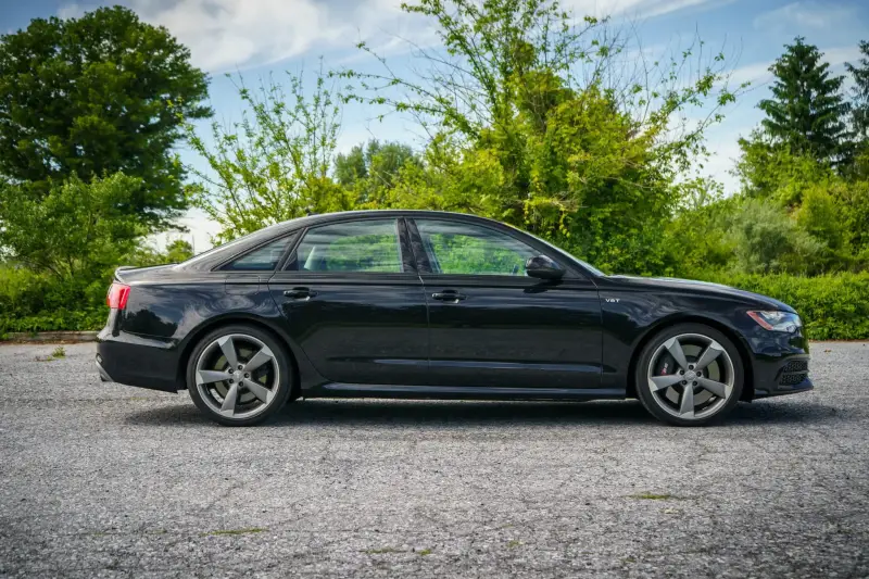 2015 Audi S6 Quattro photo 41