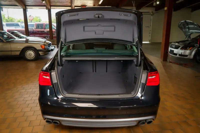 2015 Audi S6 Quattro photo 29
