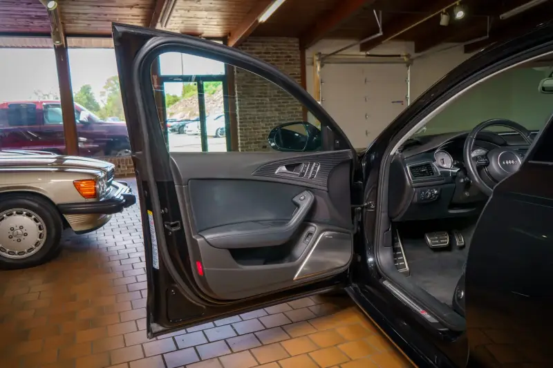 2015 Audi S6 Quattro photo 8