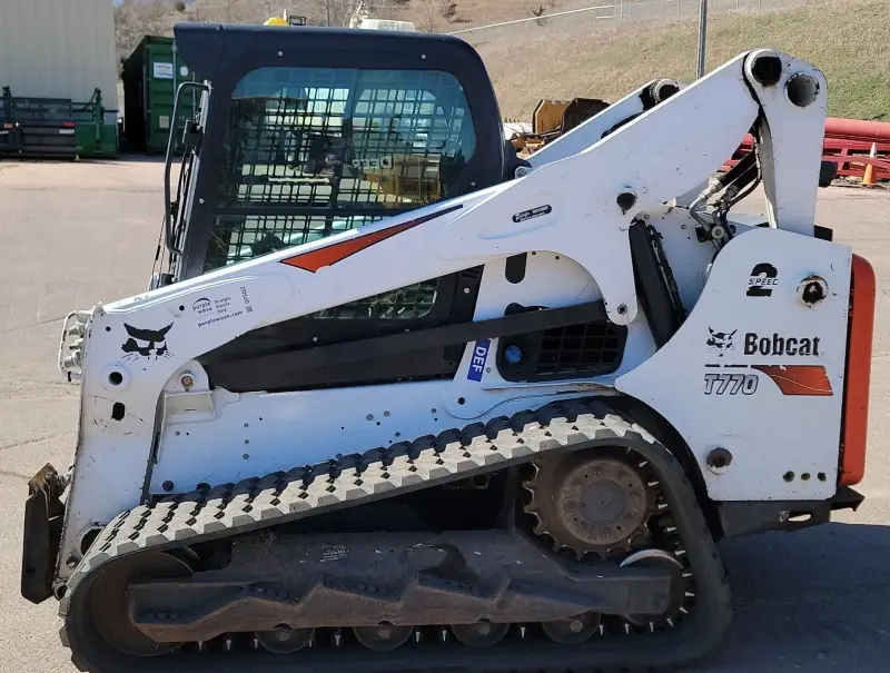 2017 Bobcat T770 photo 8
